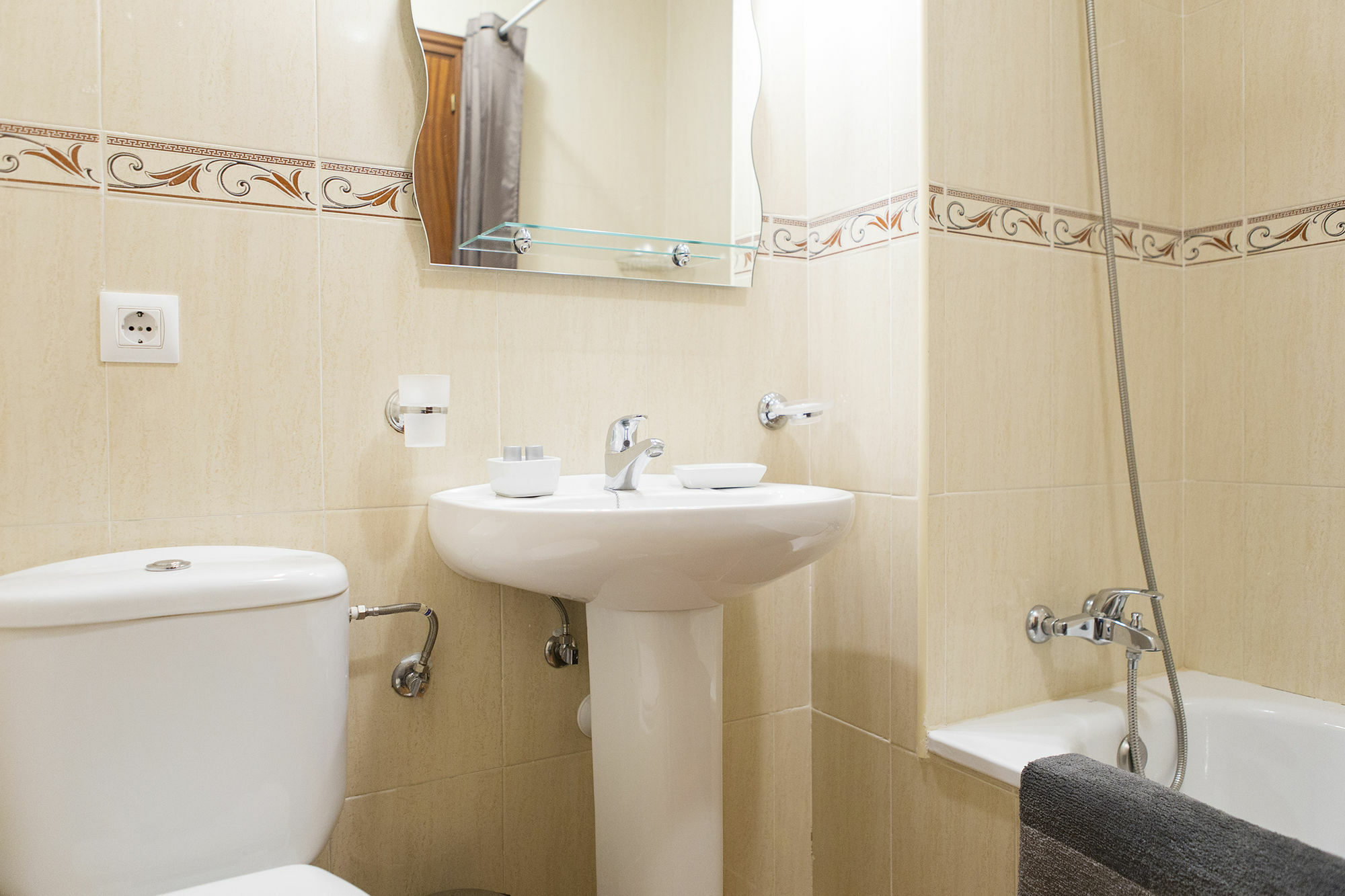 Appartamento Hello Malaga Flat Delicias Esterno foto
